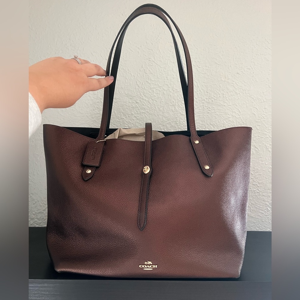 Coach Market Tote Bag in Metallic Bronze - Picture 2 of 11
